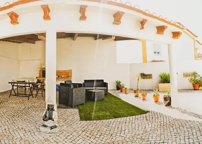 Dom wakacyjny Cosmos Retreat *